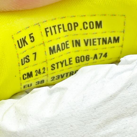 FitFlop Womens VITAMIN FFX Sports Sneakers US 7 Yellow Glow-in-the-Dark Knit NIB - Picture 13 of 13